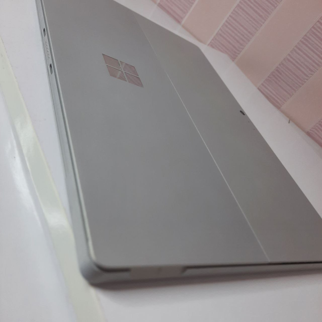 سرفیس پرو 5 Surface pro 5