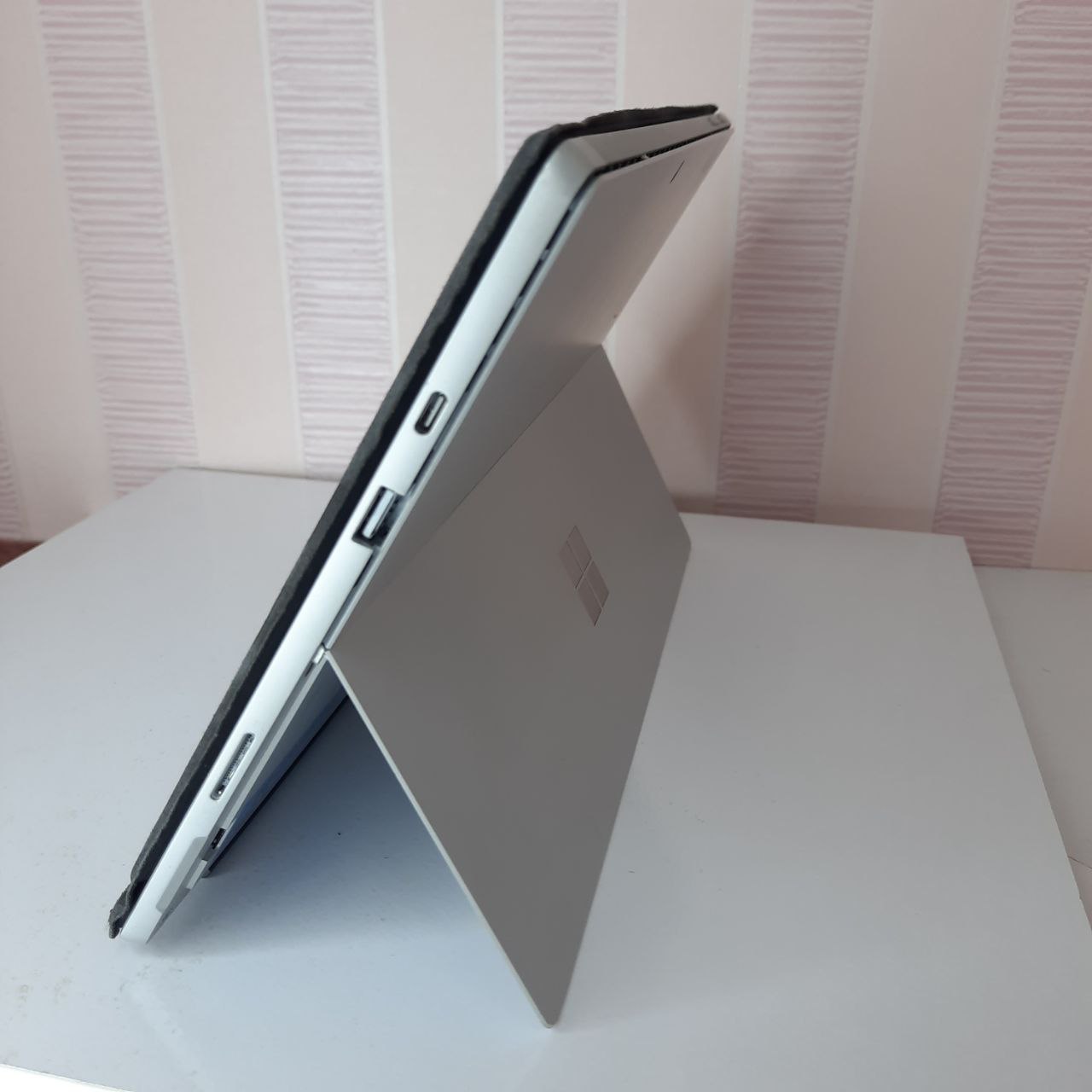 سرفیس پرو 7 Surface pro 7