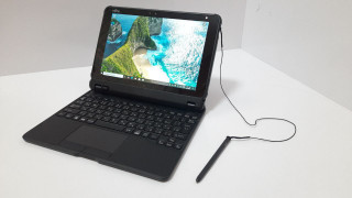 تبلت ویندوزی فوجیتسو ژاپن مدل Q5010 رم 4 هارد 64